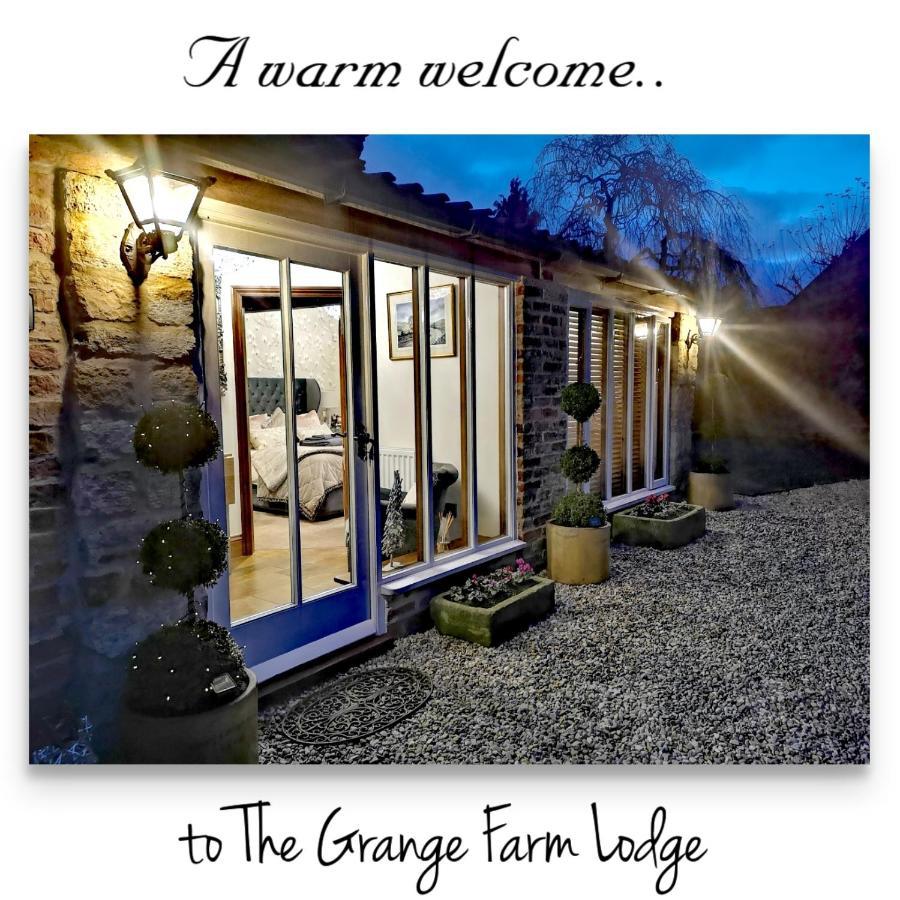 Grange Farm Lodge Kaštela Exterior foto